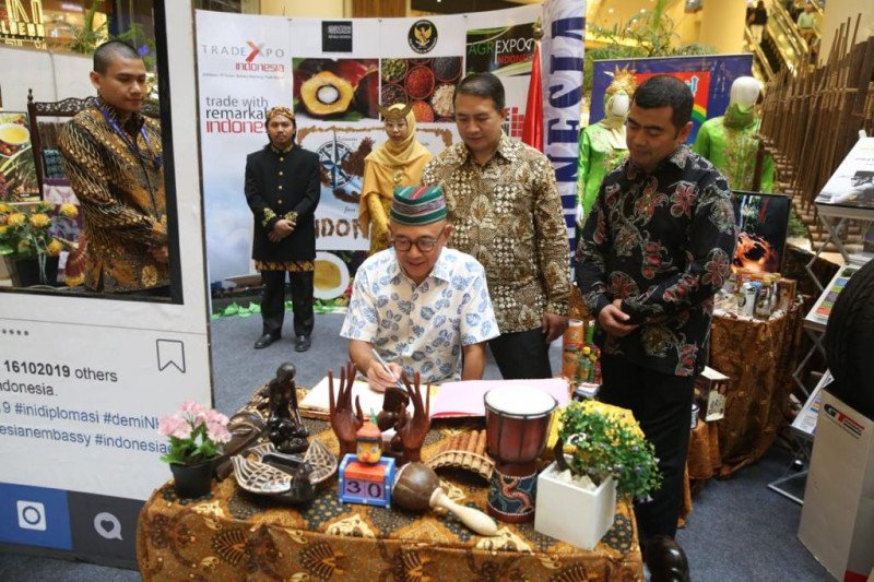KBRI Kairo promosi produk unggulan Indonesia di mal terbesar Mesir