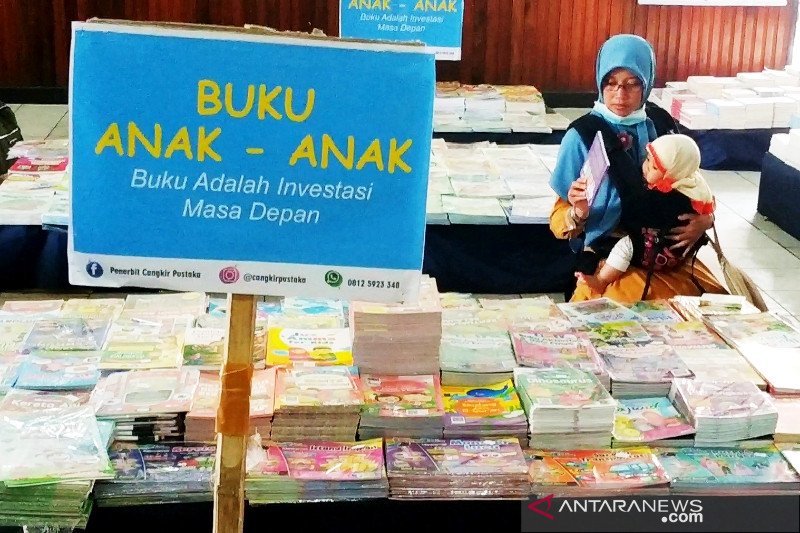 Pemkab Kotim dorong pengembangan perpustakaan desa