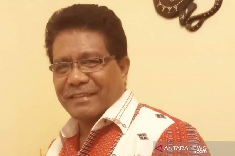 Tak ada bukti hukum untuk menjerat Frans Lebu jadi tersangka