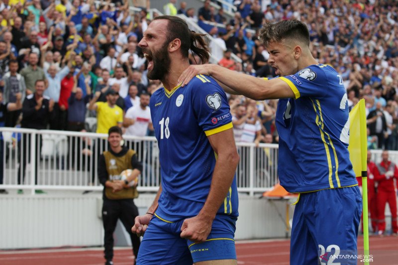 Lazio rekrut penyerang Kosovo Vedat Muriqi - HalloIndo