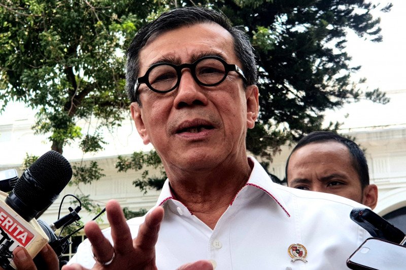 Menkumham Yasonna Laoly temui Presiden bahas draf revisi Undang-Undang KPK