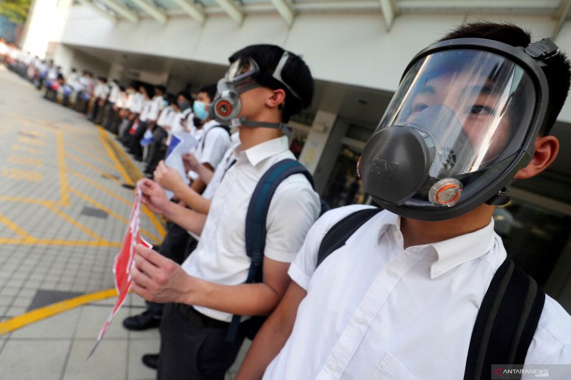 Ajarkan kemerdekaan Hong Kong, guru SD dipecat