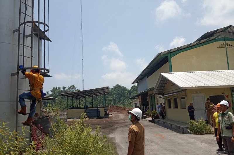 DLH Agam Ambil Sampel Kualitas Udara di PT BSS