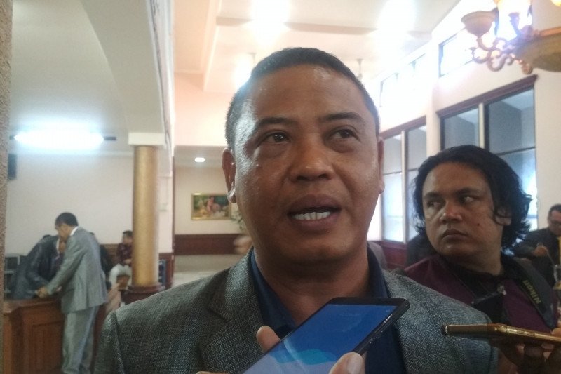 DPRD meminta Pemprov NTB stabilkan harga tembakau