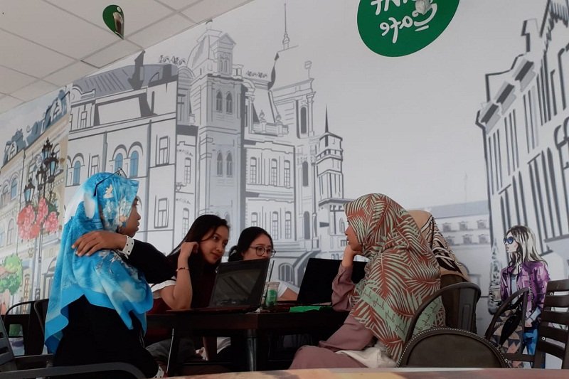 Prestasi BJ Habibie, sosok inspiratif dimata generasi muda Lampung