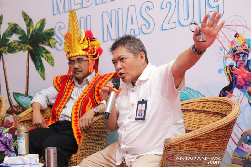 Luhut bakal wakili Presiden Jokowi hadiri puncak Sail Nias besok
