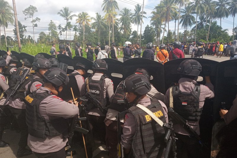 Wagub Papua Barat: Kehadiran TNI-Polri untuk jamin keamanan
