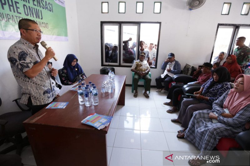 Ini kompensasi untuk masyarakat pesisir Karawang terdampak limbah minyak