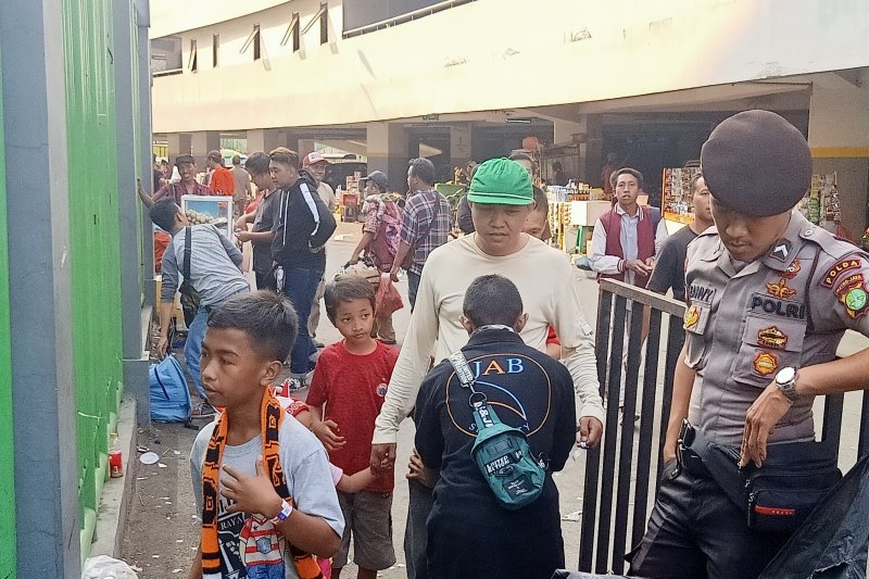 Pendukung Persija diusir polisi, ini penyebabnya