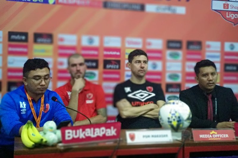 10 pemain PSM Makassar imbangi 1-1 Badak Lampung