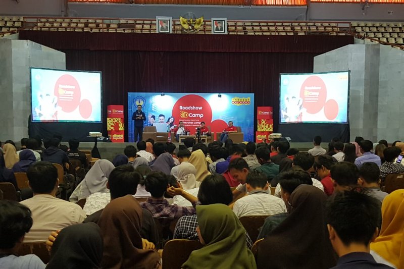 Indosat Digital Camp berikan 10.000 beasiswa coding bersertifikat global