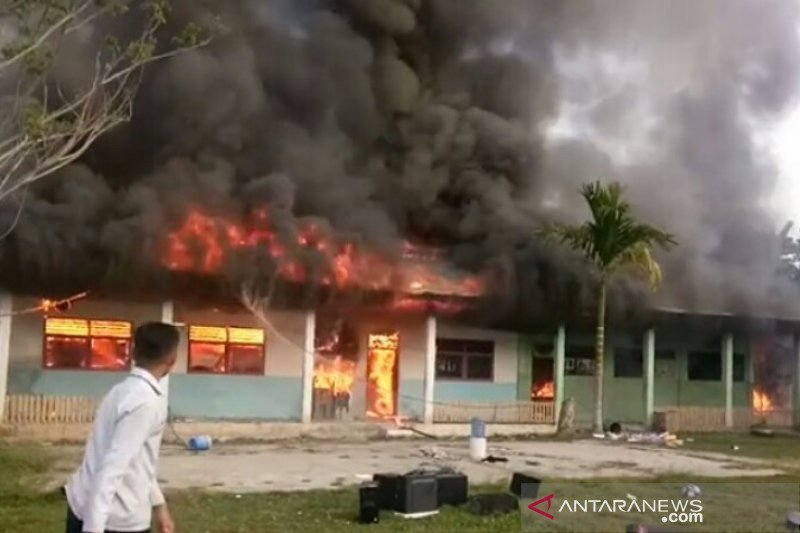 Di Mamuju, Madrasah Aliyah Guppi hangus terbakar