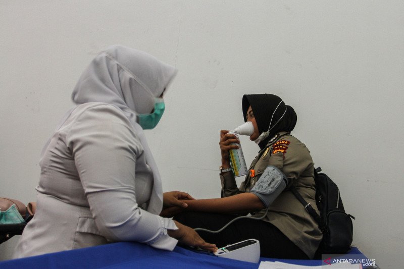 Karhutla Riau - Pekerja di Dumai pingsan diduga akibat terpapar kabut asap