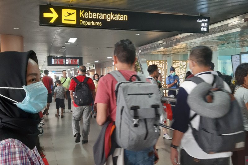 Asap picu 29 penerbangan batal di Bandara Supadio