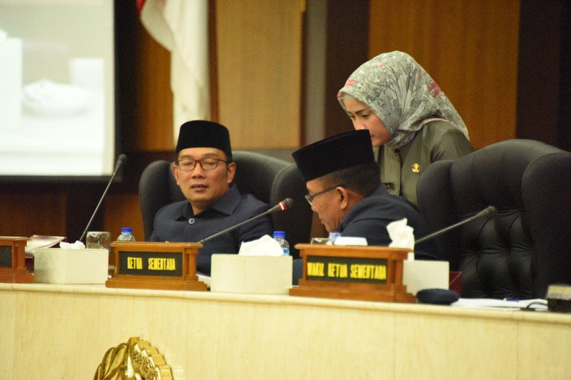 Pemprov Jabar dorong percepatan pembangunan tol Cisumdawu
