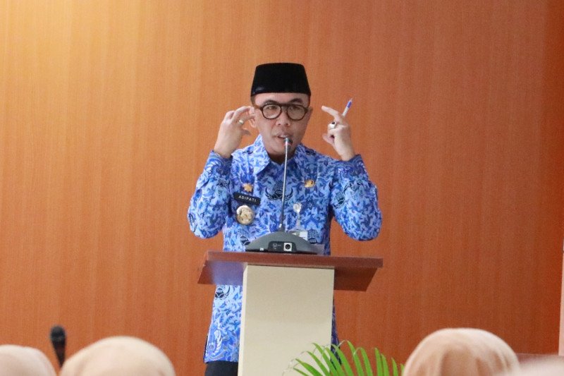 Bupati Waykanan ajak perangi kanker sejak dini