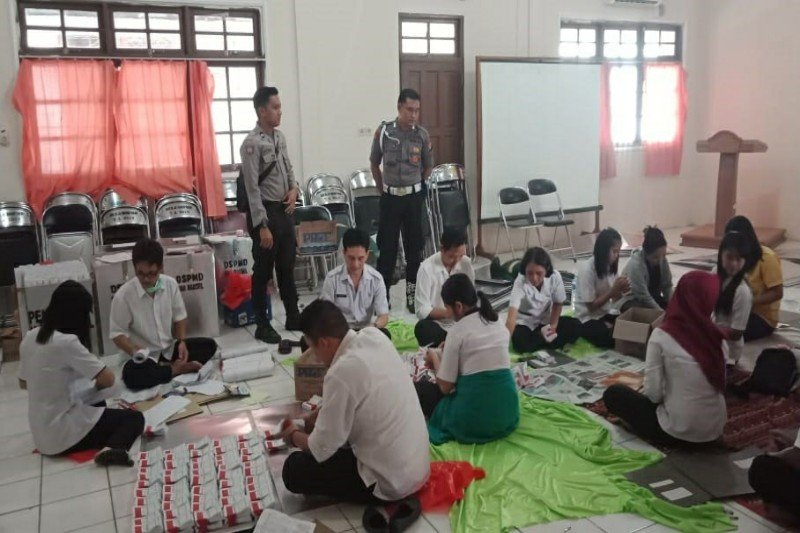 DSPMD Barsel belum terima semua surat suara pilkades