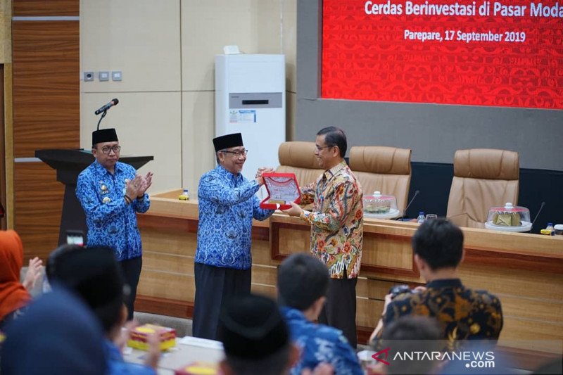 Pemkot Parepare harap OJK sumber informasi pengaduan