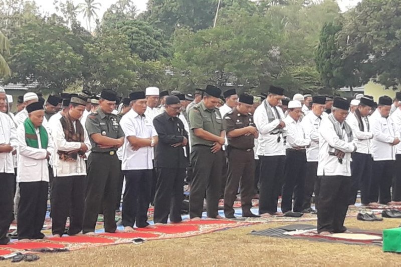 Kodim 0410/KBL gelar salat minta hujan