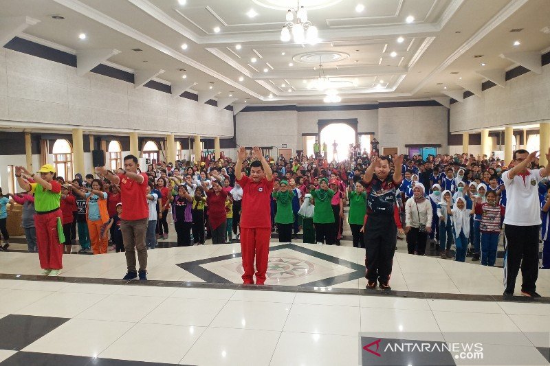 Ayo sukseskan program KB, kata Bupati Bartim
