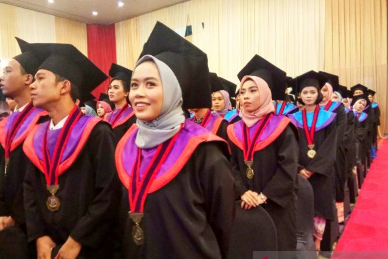 Lulusan Politeknik Pariwisata jangan khawatir kembangkan karir