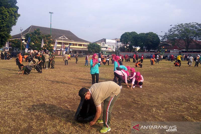 Banyumas Kudu Resik tonggak kesadaran kebersihan masyarakat