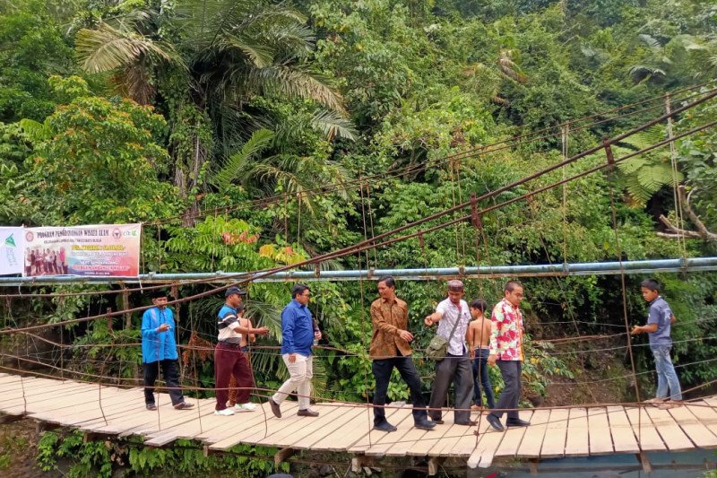Dompet Dhuafa Kenalkan daerah Batu Busuk sebagai desa wisata