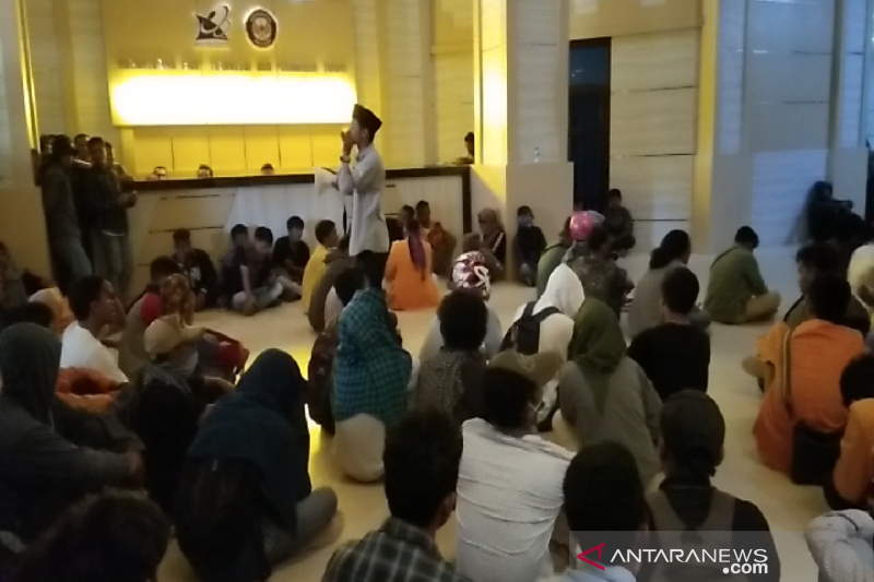 Surat Keputusan Rektor UHO terkait BLU resmi dicabut