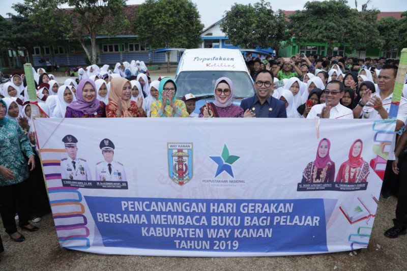 Tingkatkan minat baca pelajar, Waykanan aktifkan perpustakaan kampung
