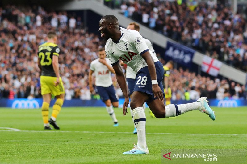 Tottenham balik ke jalur kemenangan