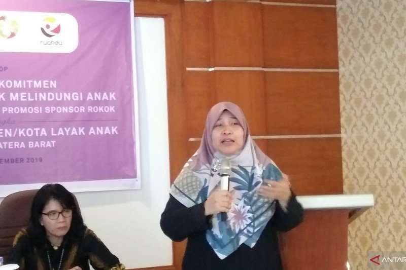 Lentera Anak: PP 109/2012 gagal lindungi anak dari rokok