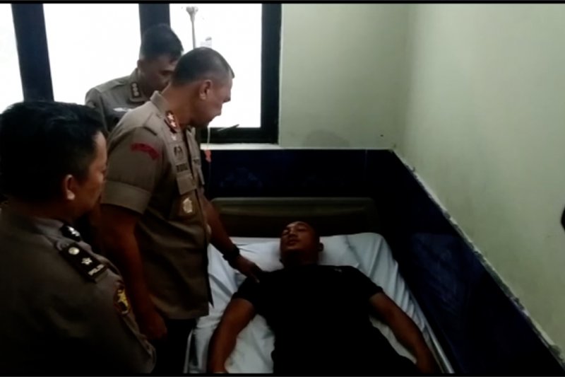 Kapolda Papua tinjau 6 anggota Brimob korban bentrok