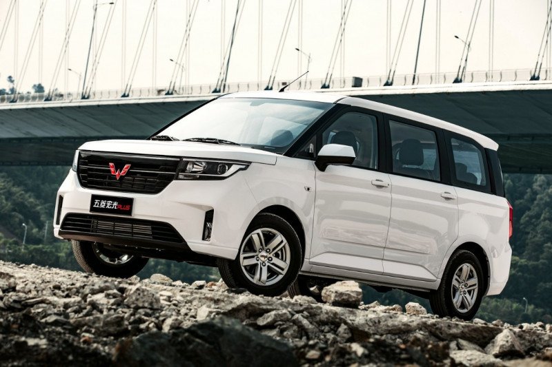 Di China, Wuling Hong Guan 2020 jadi mobil populer