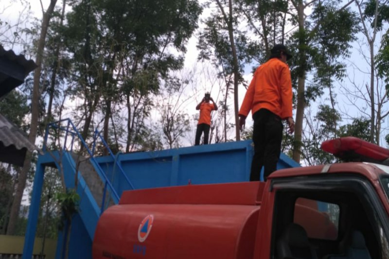 Sleman pasok air bersih setiap hari di Kecamatan Prambanan