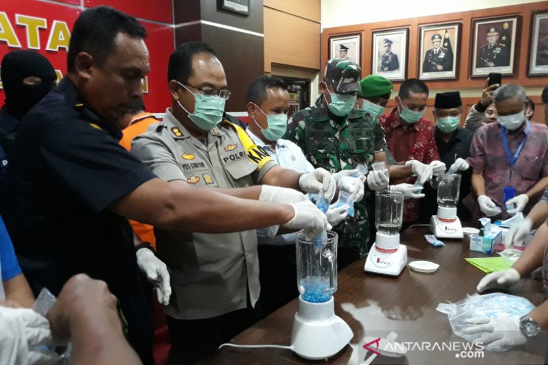 Polres Karimun musnahkan 3.839 butir pil ekstasi