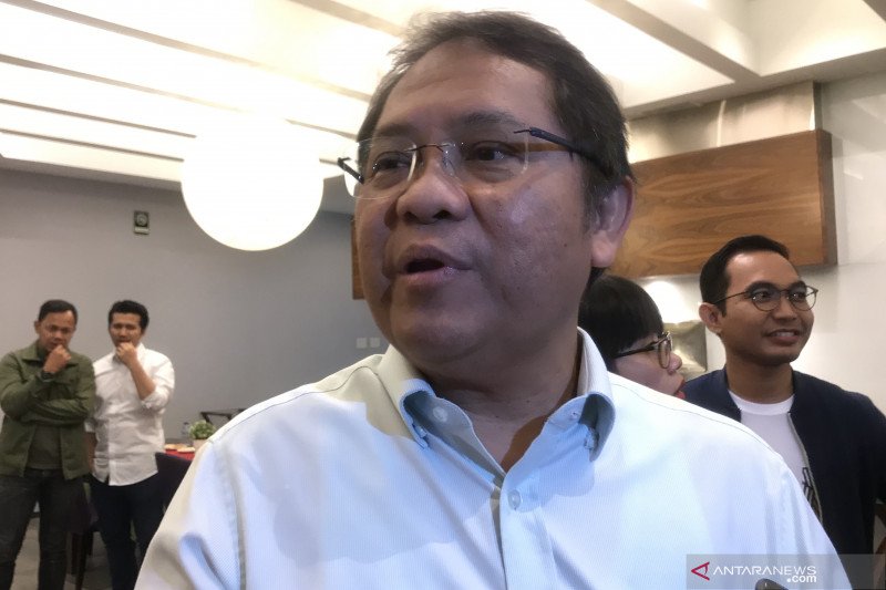 Menkominfo bagikan pengalaman jadi "mimin" grup WA Kabinet Kerja