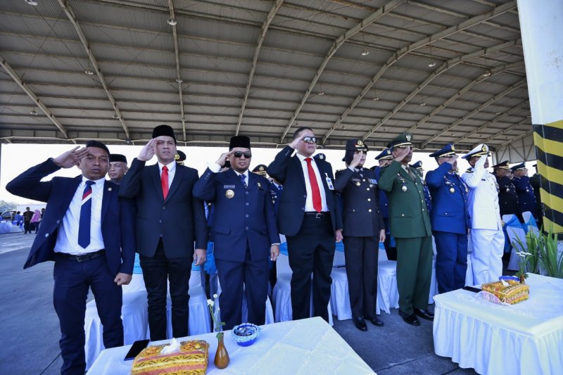 Para pejabat Sulsel hadiri peringatan HUT ke-74 TNI