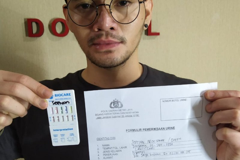 Pedangdut D'Academy ditangkap polisi terkait narkoba