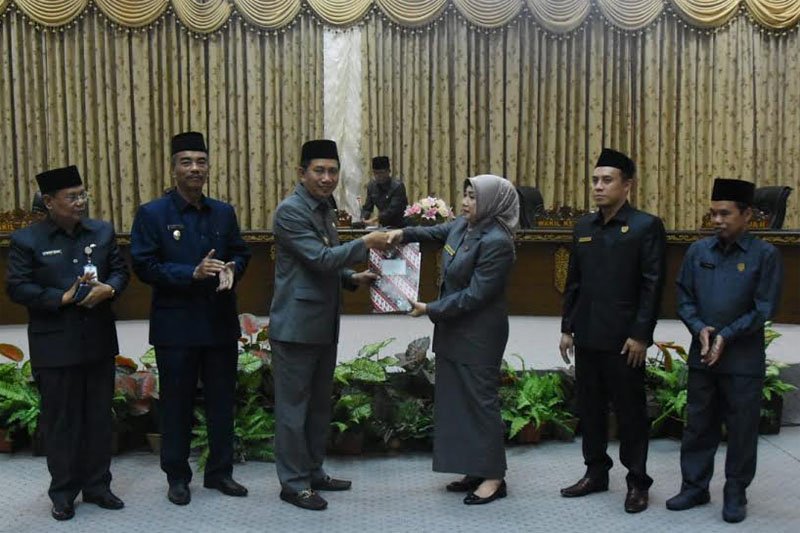 Pemkab Barut sampaikan rancangan KUA dan PPAS 2020