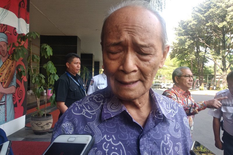 Syafii Maarif minta posisi Mendikbud dijabat tokoh yang paham pendidikan