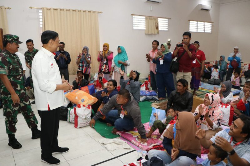 Menko Polhukam minta paguyuban ajak pengungsi kembali ke Wamena