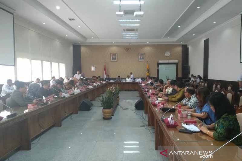 Kader PDIP pimpin semua komisi di DPRD Kalteng