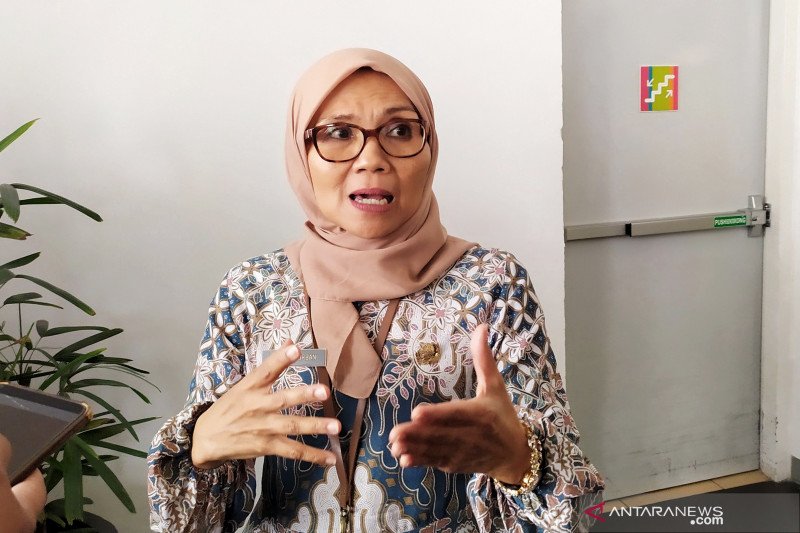 Warga Bandung harus bayar Rp5 ribu untuk kantong plastik