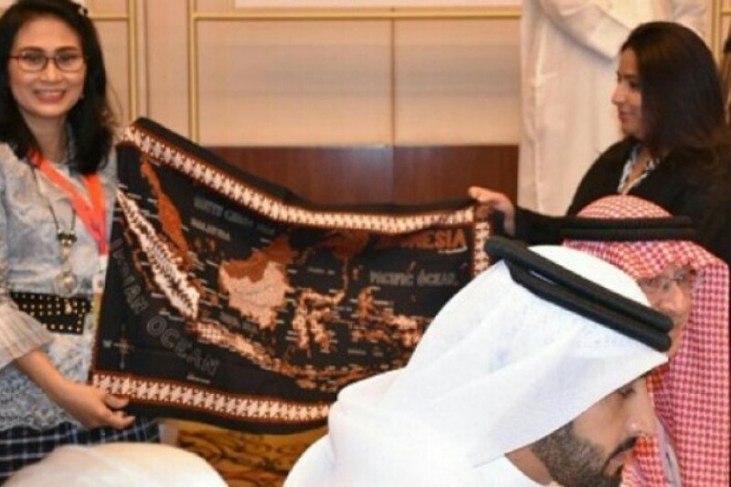 Sutera Mandar khas Sulbar dipamerkan di Bahrain