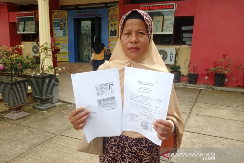 Disdukcapil Agam terbitkan 250 dokumen kependudukan setiap hari