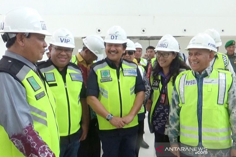 Bandara Syamsuddin Noor operasional pertengahan November