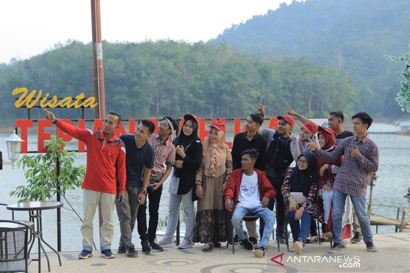 Menyingkap Pesona Dermaga Tepian Mahligai Ibarat "Romansa Bali"