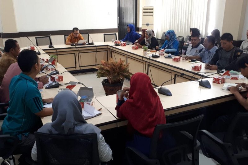 Payakumbuh bentuk gugus tugas penghematan energi dan air