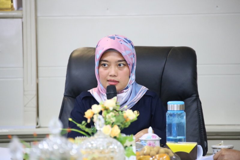 Nunik dorong kaum milenial kunjungi perpustakaan