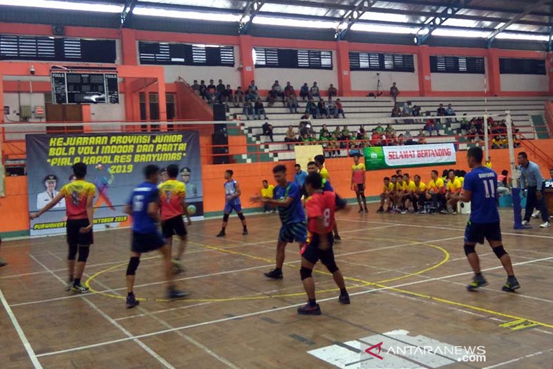 Puluhan tim mengikuti Kejuprov Junior Bola Voli